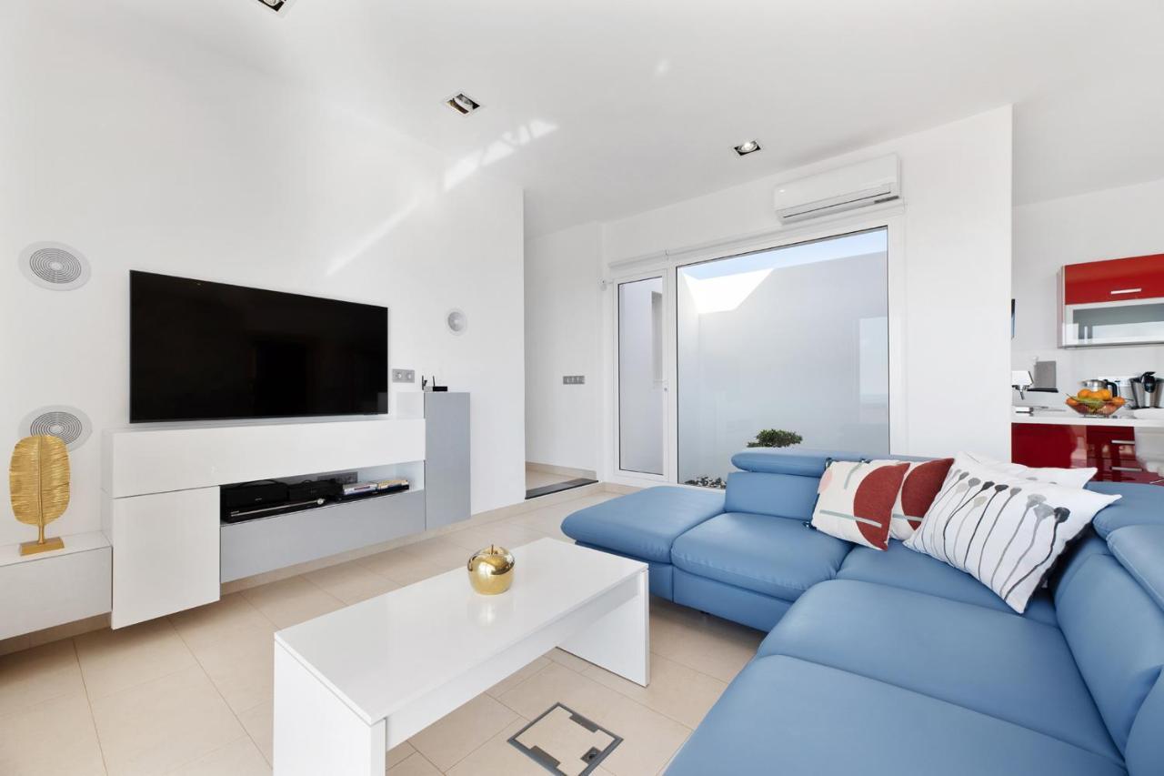 Suite Isabela ติอาส ภายนอก รูปภาพ